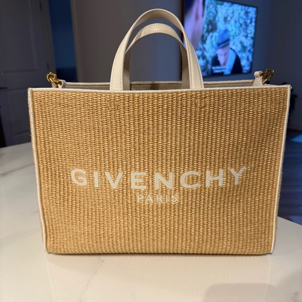 Givenchy Tote *like new*